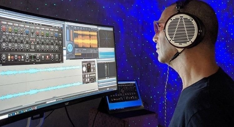 Session de mastering intégralement au casque : l'approche ITH en conditions réelles