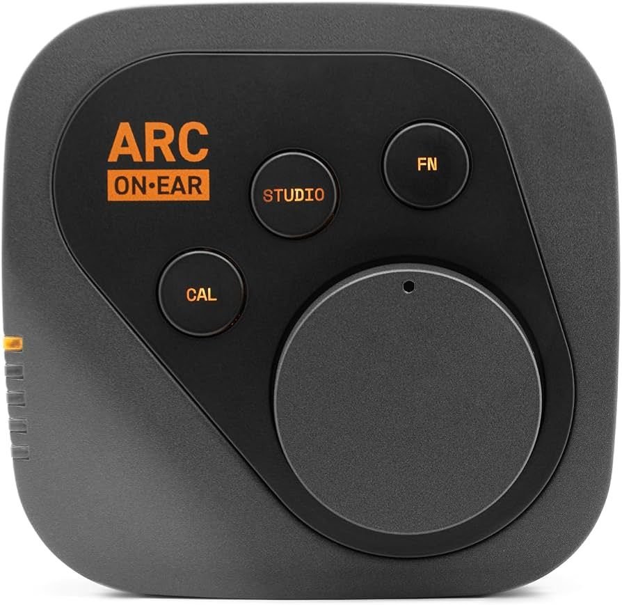 Sonarworks SoundID Reference ou IK Multimedia ARC On Ear ?