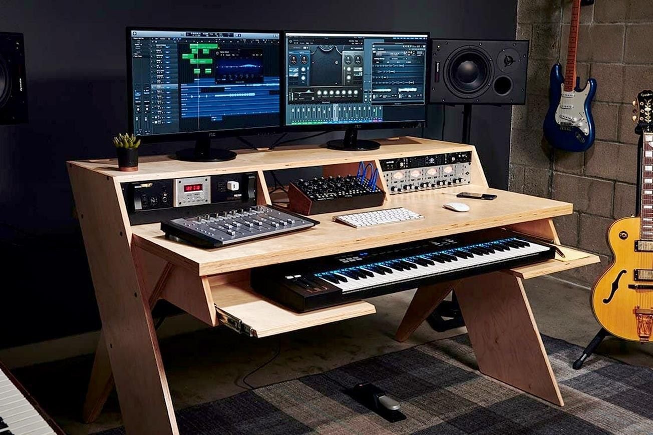 Le home studio ITB en conditions réelles : un PC, une interface, une écoute calibrée et un clavier maître